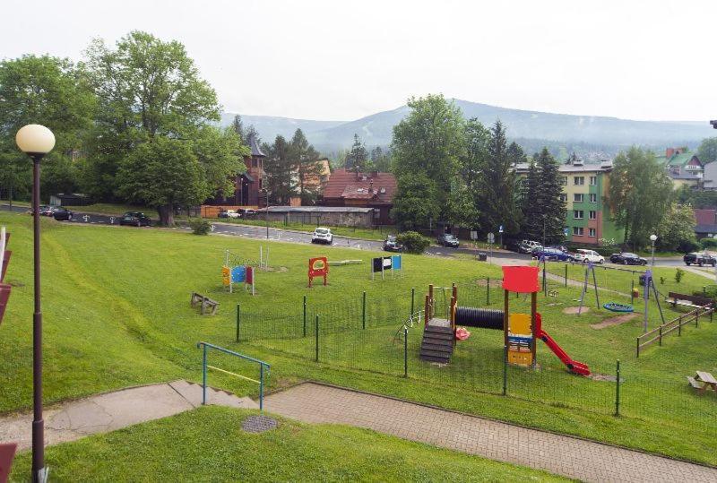 Trevilles Apartamenty - Granatowy Szklarska Poreba Extérieur photo